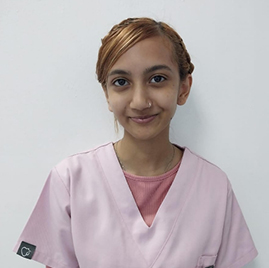 About Riya Haniff, Dental Assistant